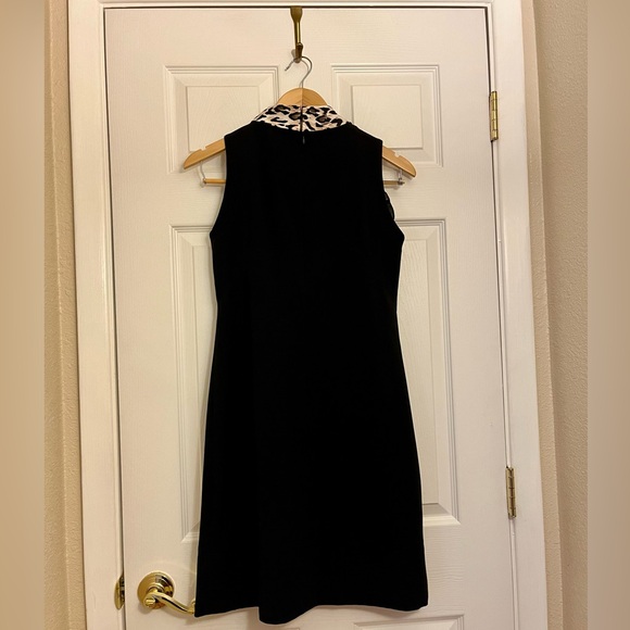{WHBM} Black Sleeveless Detachable Collars Shift Dress Size 6 - Picture 4 of 9